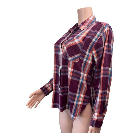 Time and Tru Women Flannel Button Down Shirt SZ M Classic Coloful Plaid Cotton - Picture 16 of 16